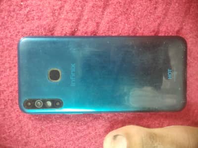 Infinix Hot 8