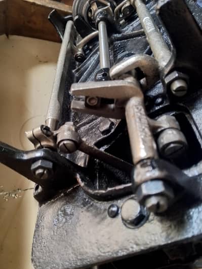 salika silai machine motor and hand wheel condition 10 by 10