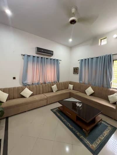 10 marla double story house for sale