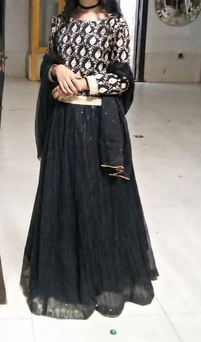 pre-loved dresses for sale