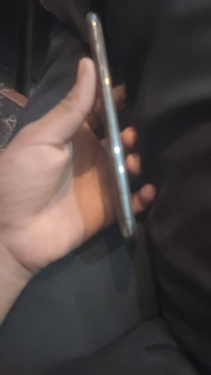 Apple iPhone X 1