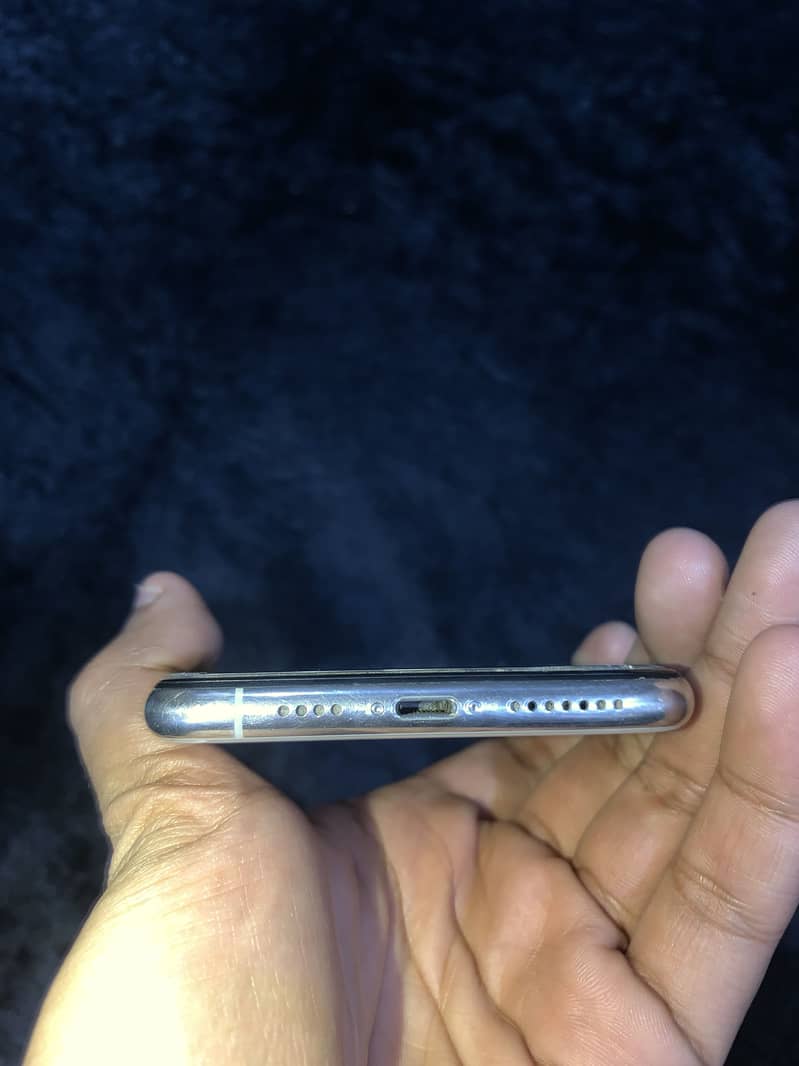iPhone 11 pro mac 1