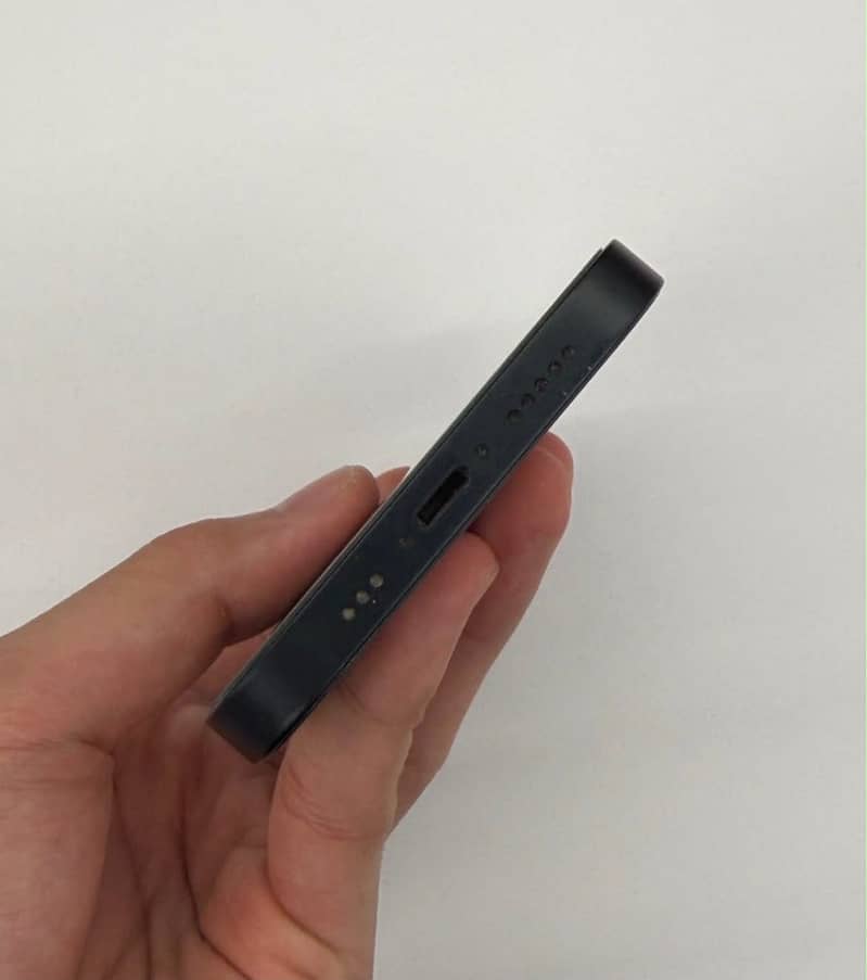 Apple iPhone 14 0