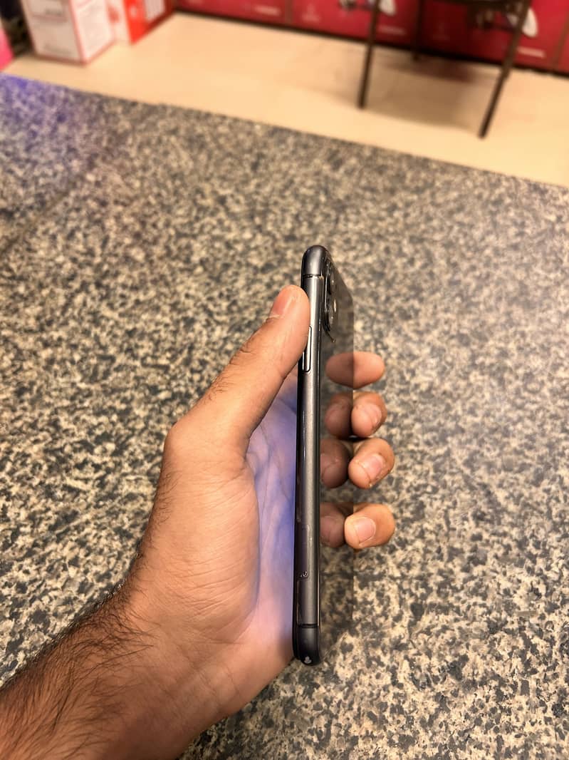 Apple iPhone 11 1