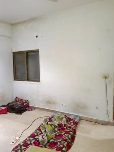 Single room with washroom