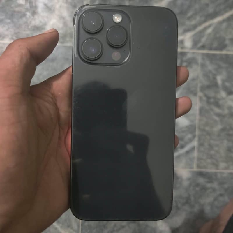 Apple iPhone 14 Pro Max 6