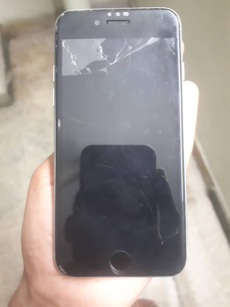 iPhone 6 used 1