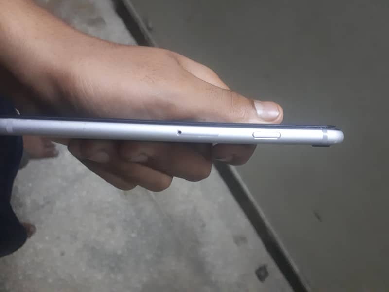 iPhone 6 used 3