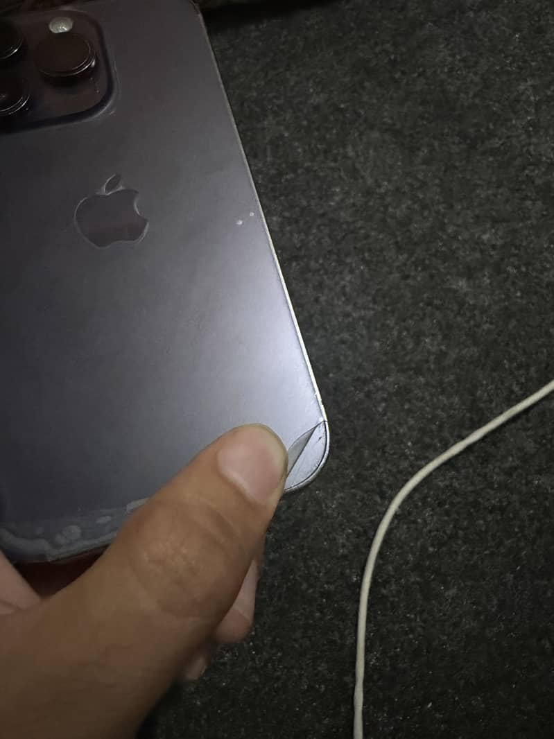 Apple iPhone 14 Pro 2