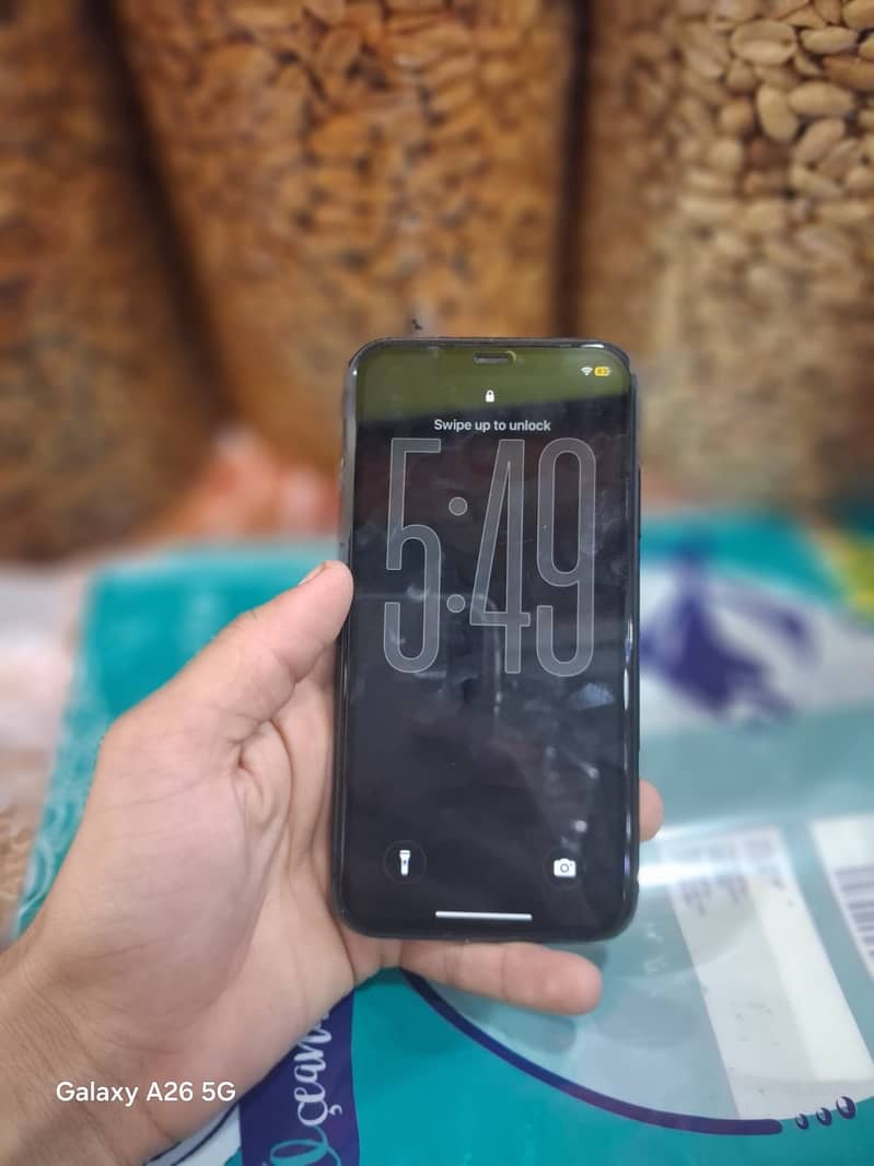 Apple iPhone 11 1