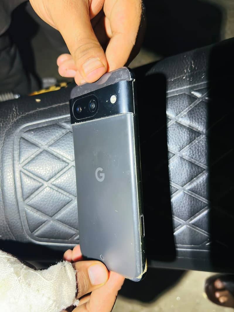 Google Pixel 8 1