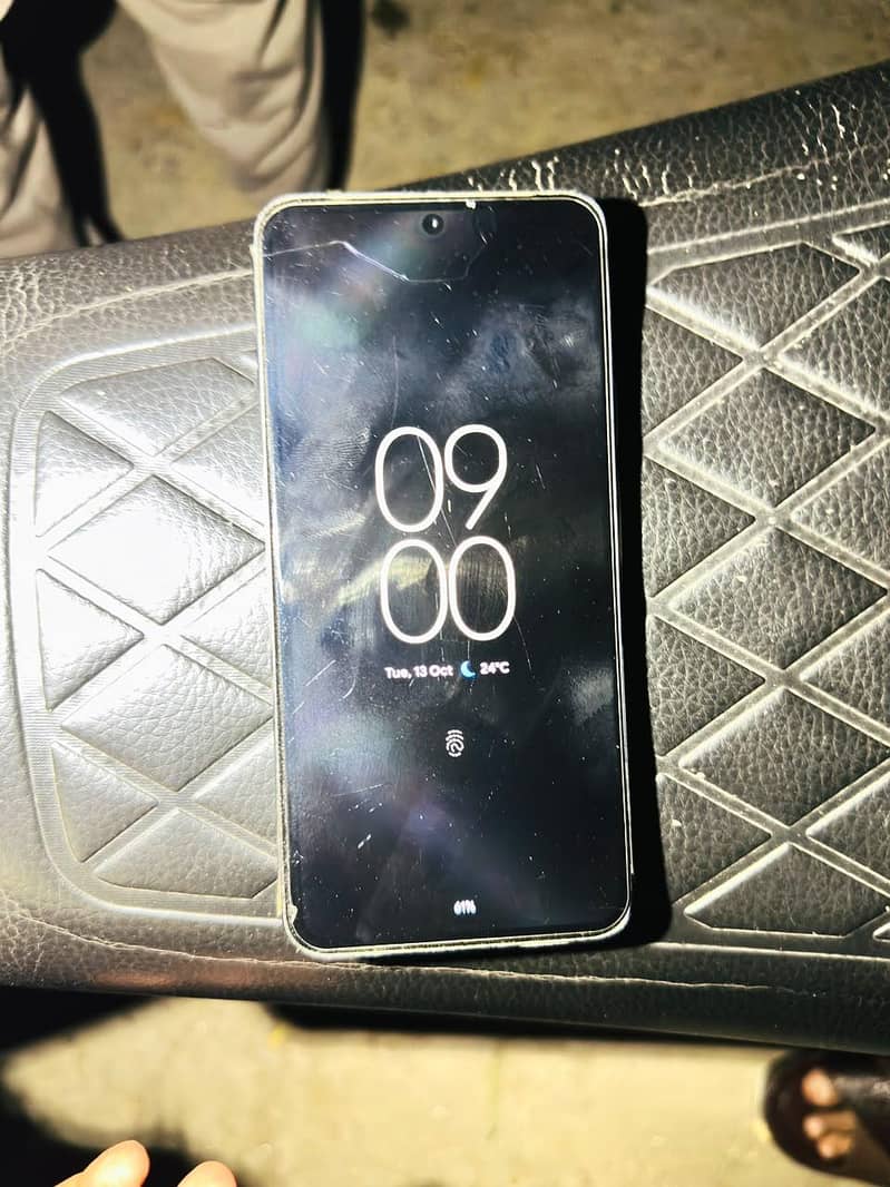 Google Pixel 8 3