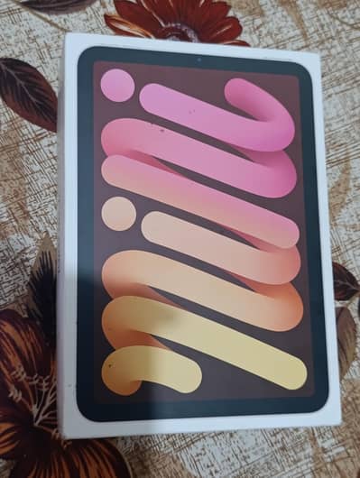 I padmini 6 64GB - pink -10/10 with box