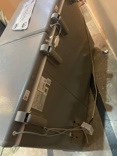 PEL Arctic InverterOn Twin Door Deep Freezer - Excellent Condition