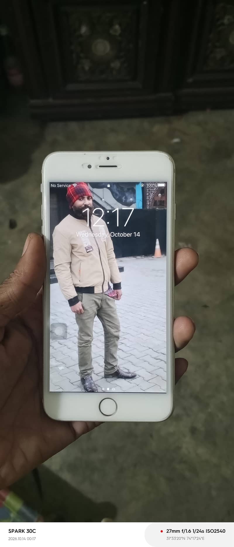 Apple iPhone 6 Plus 0