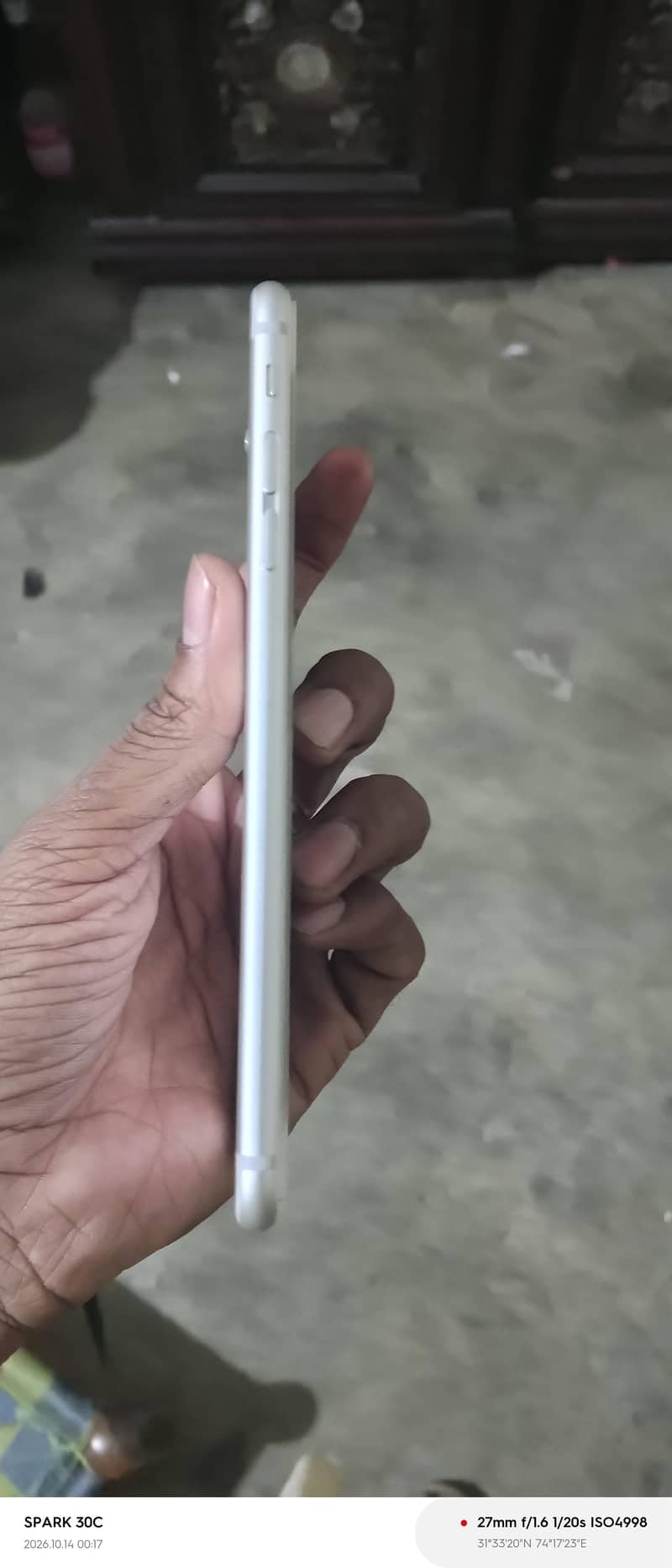 Apple iPhone 6 Plus 1