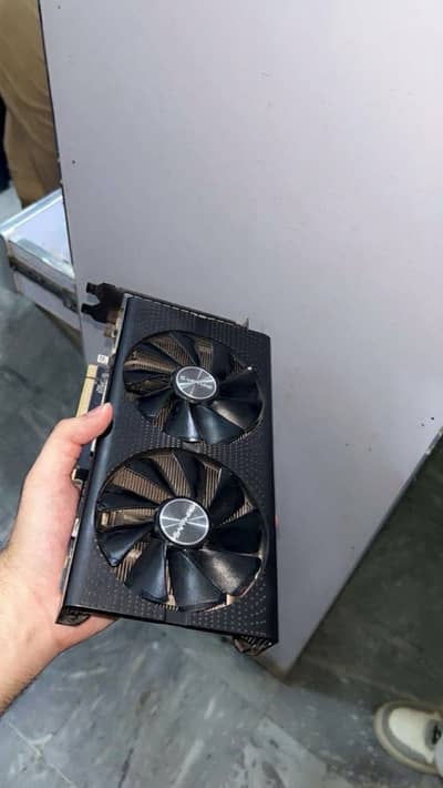 RX570 8GB  + Mechanical Gaming Keyboard