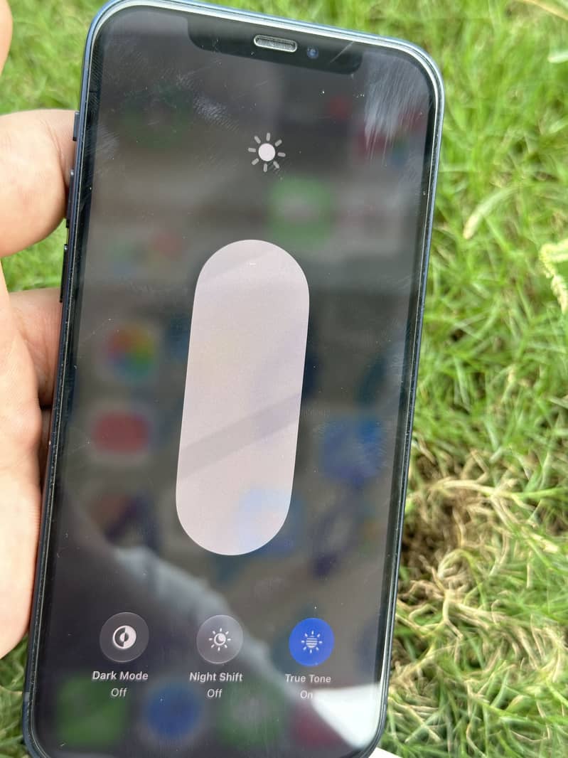 Apple iPhone 12 6