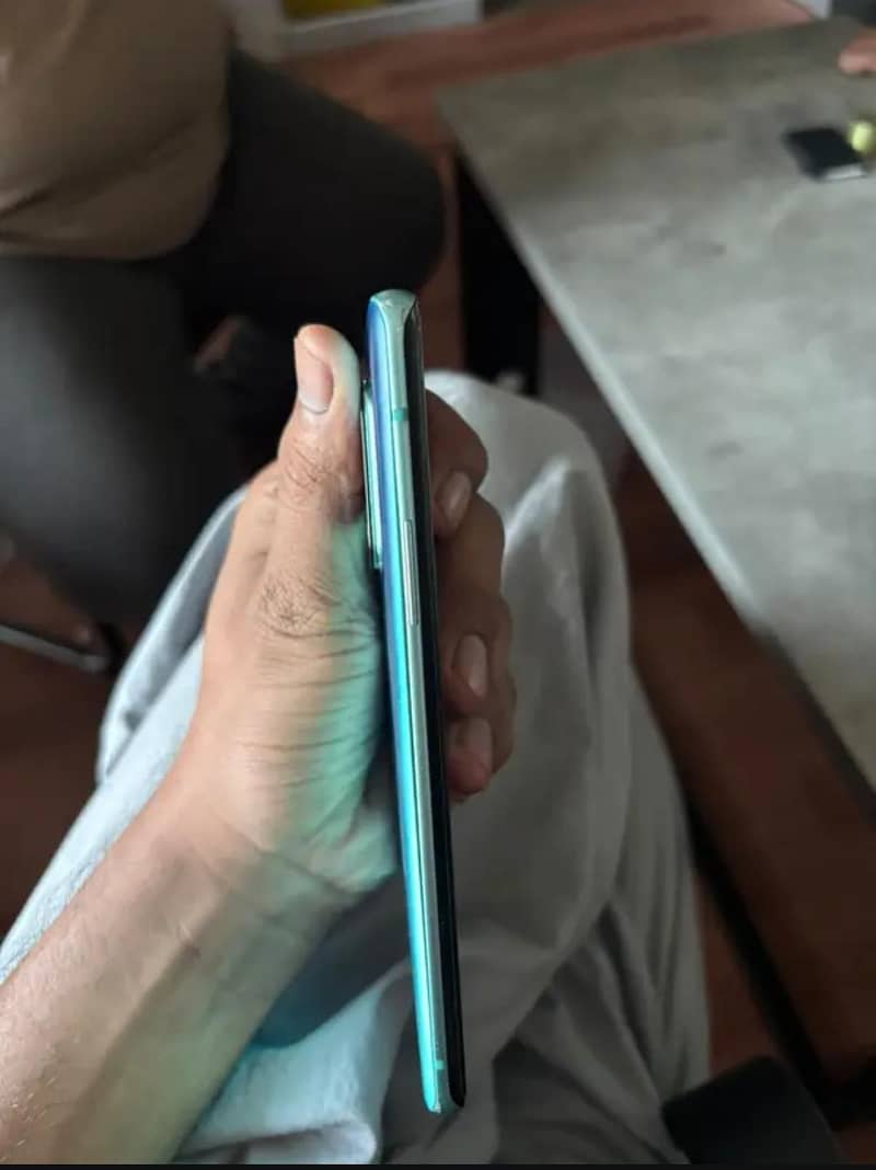 One Plus 8 Pro 12/256 1