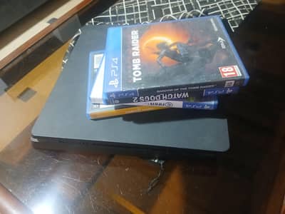 ps4 500 gb jailbroken with 4 dvds and 2 controller