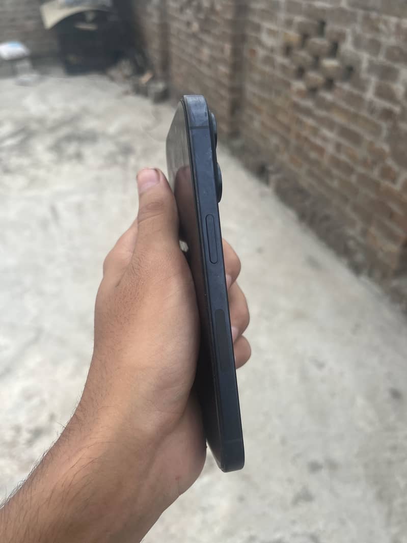 Apple iPhone 15 Pro Pta Approved 2