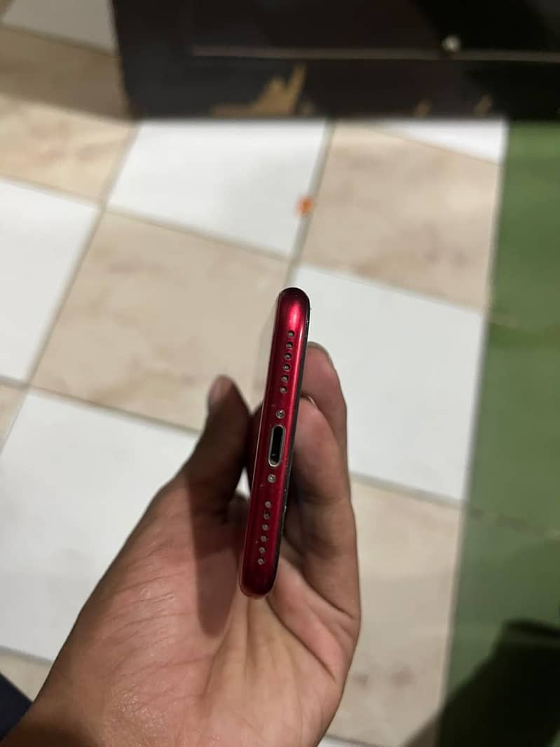 Apple iPhone SE 4