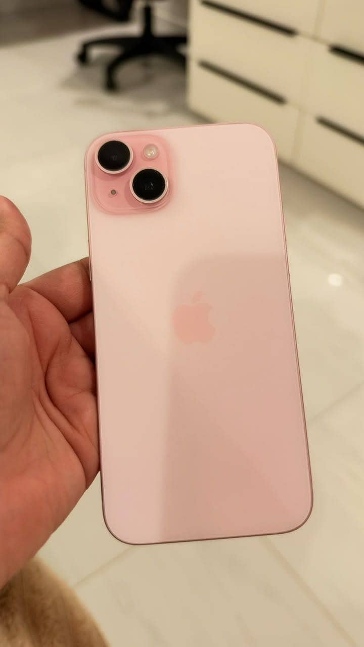 Apple iPhone 15 plus 4