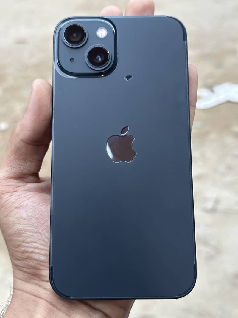 Apple iPhone 13 3