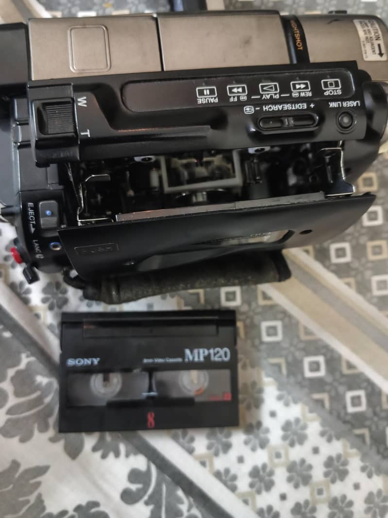 Sony camera 330x 1
