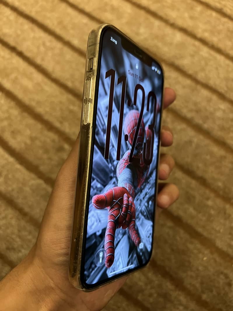 Apple iPhone 12 Pro 2