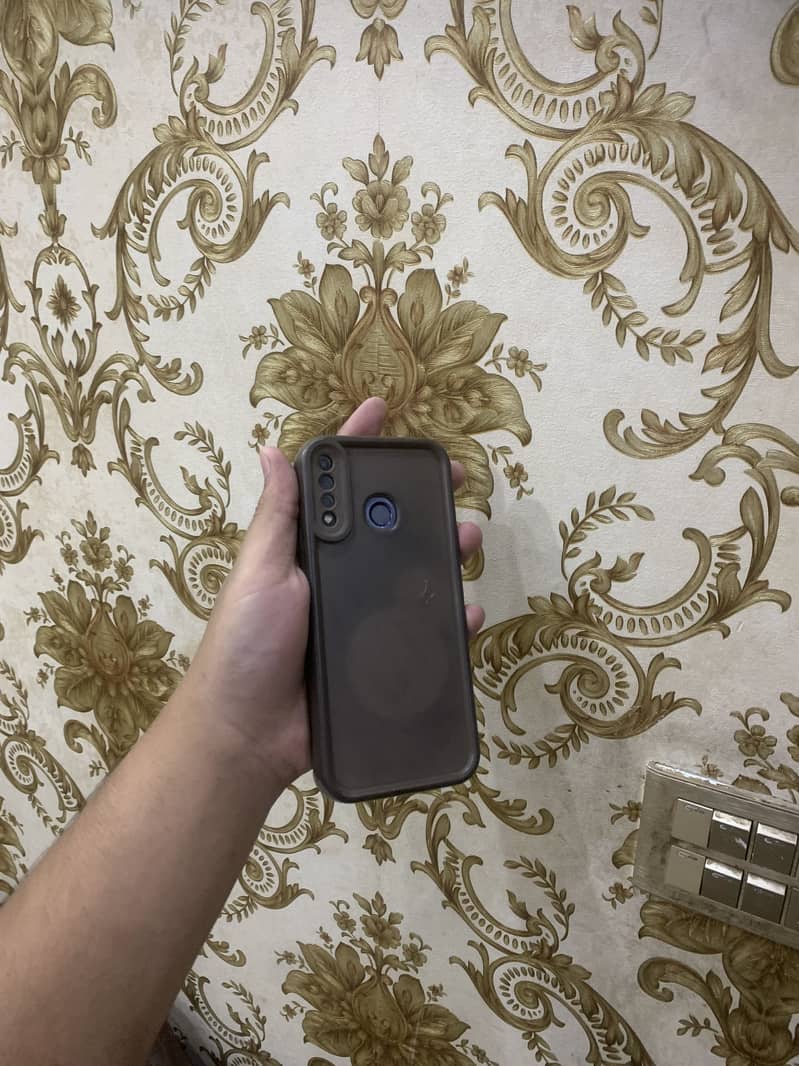 Tecno Spark 4 0