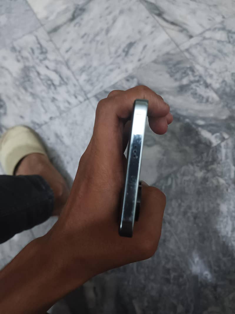 Tecno CAMON 20 2