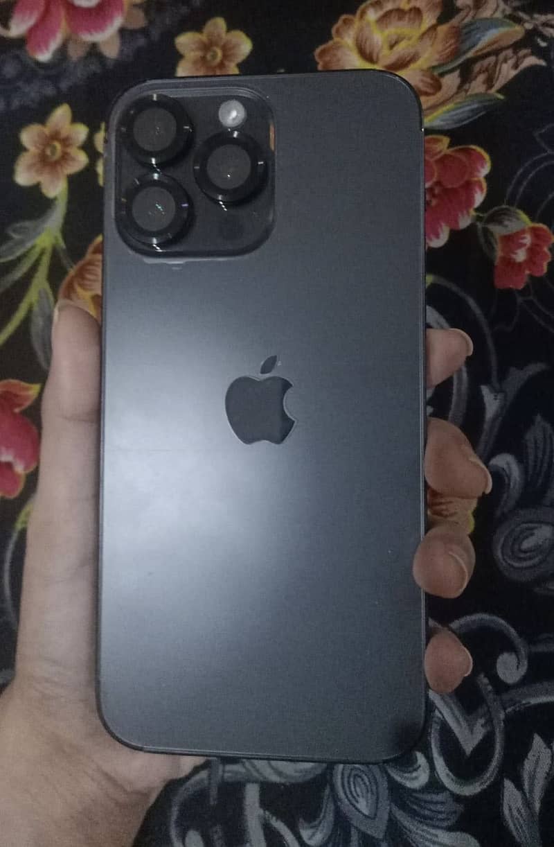 Apple iPhone 14 Pro Max 2