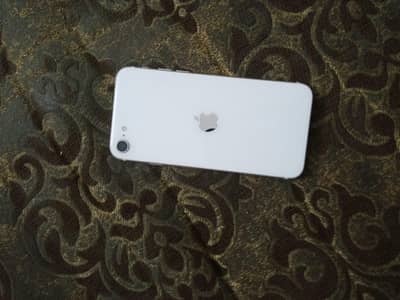 iPhone SE 2020 128gb PTA Approved