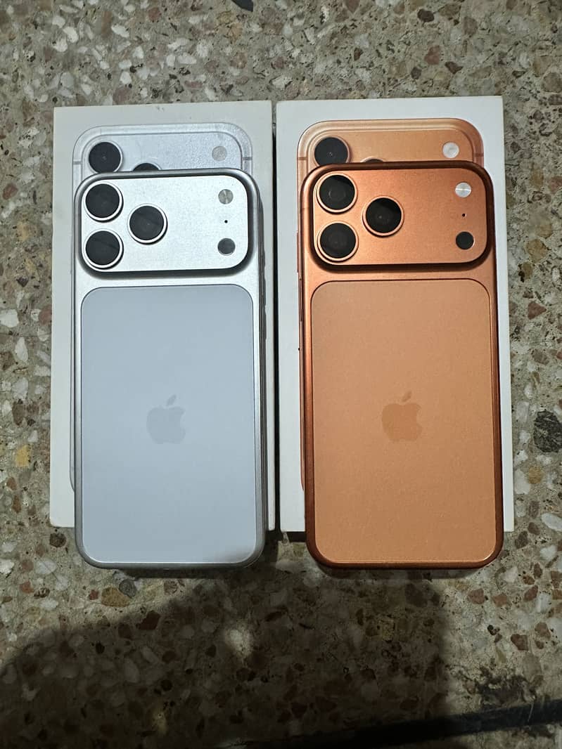 iPhone 17 Pro Max dum***y 0
