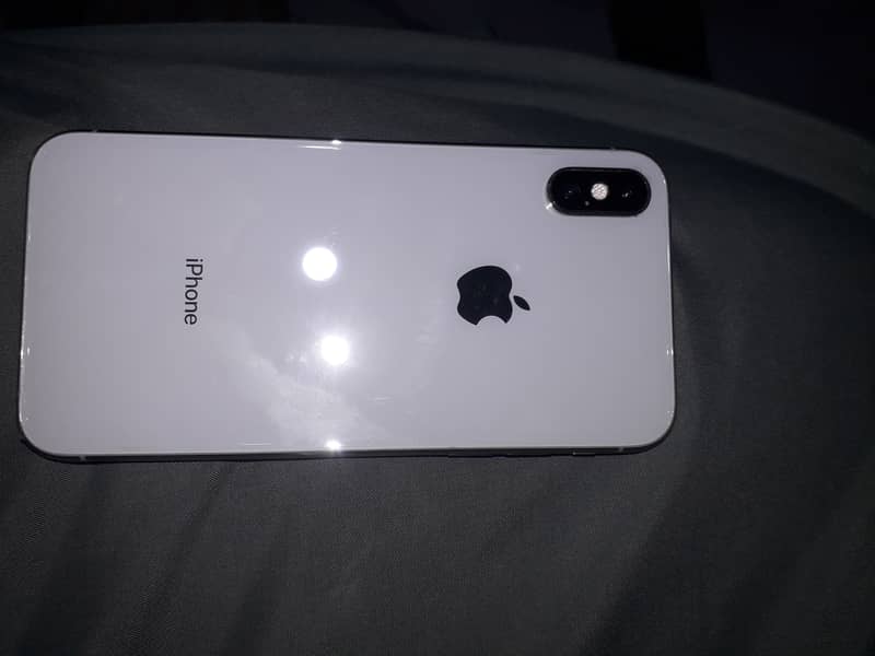 Apple iPhone XS 0