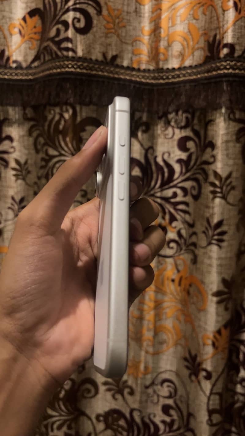 Apple iPhone 17 Pro 3