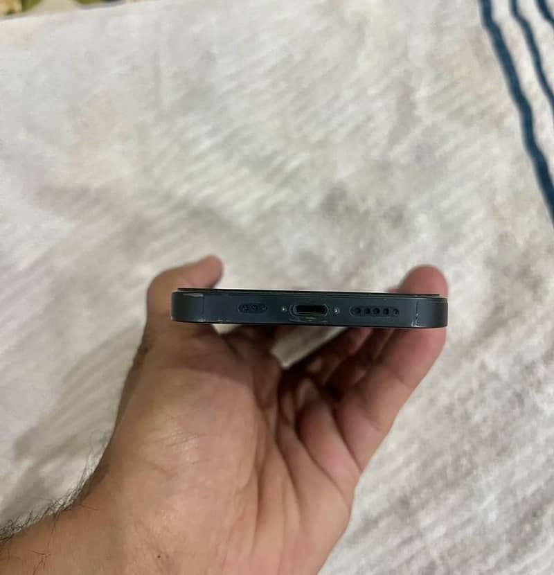 Apple iPhone 14 1