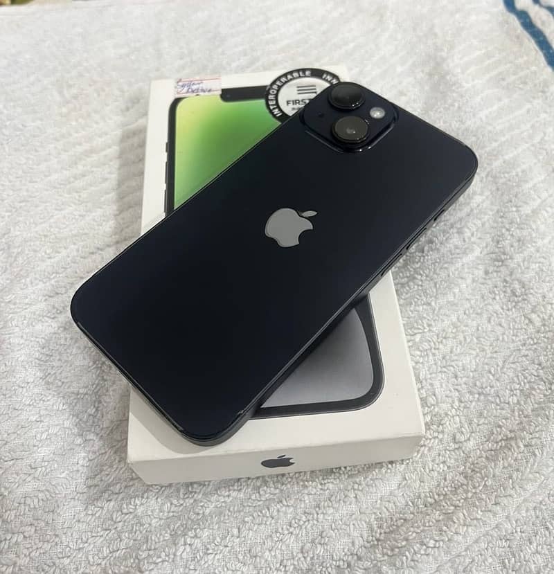 Apple iPhone 14 3