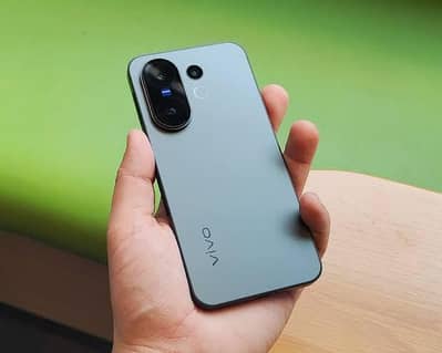Vivo X200 FE Full Box 10/10 Condition.