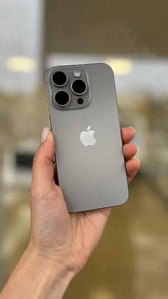 Apple iPhone 15 Pro 1