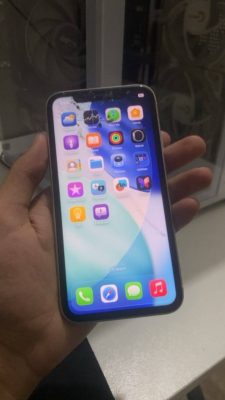 Apple iPhone 11 5