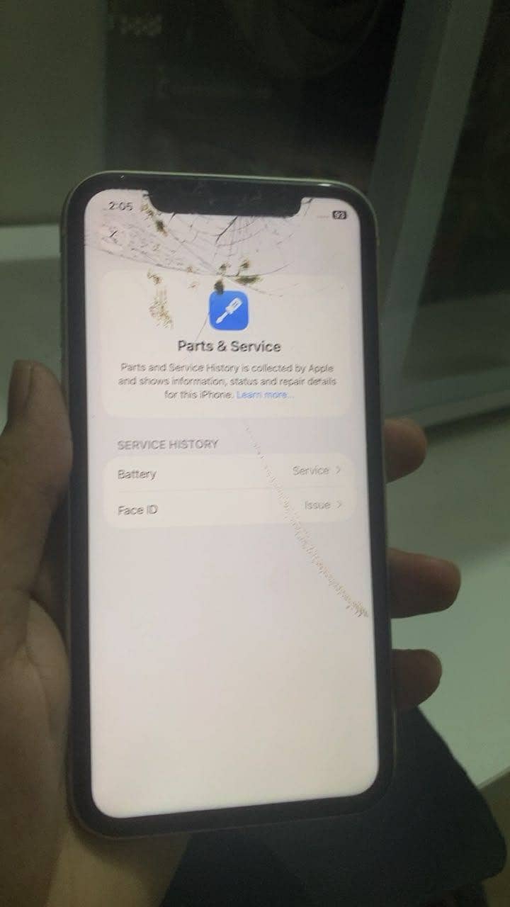 Apple iPhone 11 7