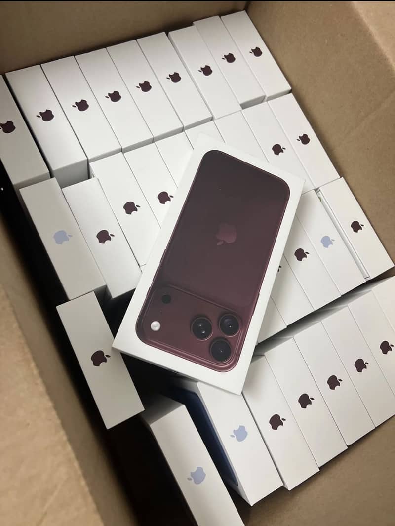 Apple iPhone 15 Pro Max 2