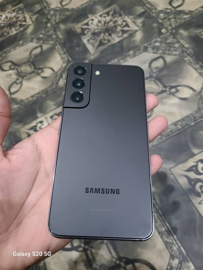 Samsung Mobile S22