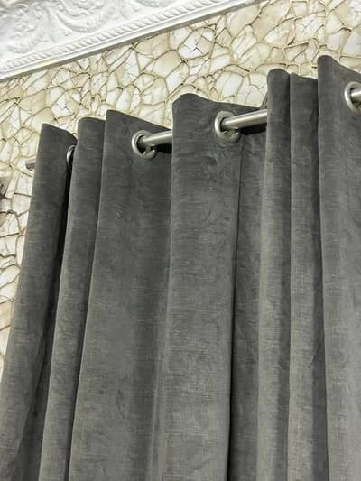 2 curtain only 5 thousand seing very lower price and pH no 03023803898