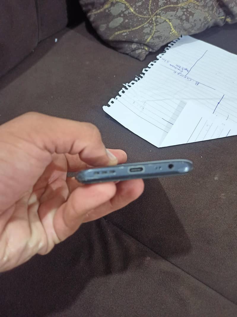 Xiaomi Redmi 9 3