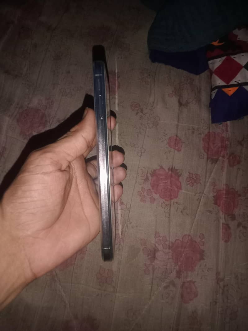 Infinix Note 40 Pro 1