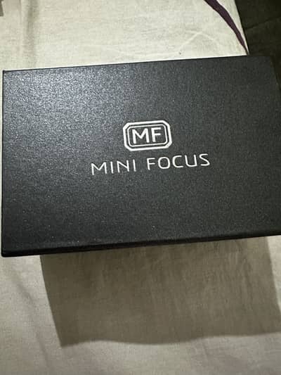Mini focus watch