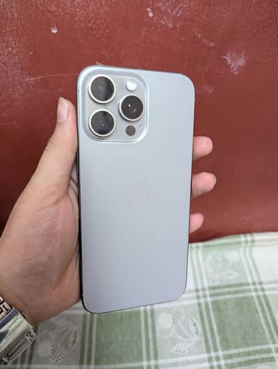 Apple iPhone 15 Pro Max